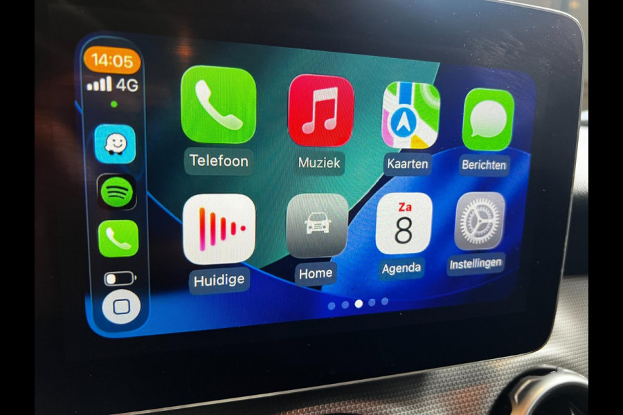 Mercedes-Benz GLA 180 Ambition Navi_Carplay_Camera_Trekh_Clima_Cruise