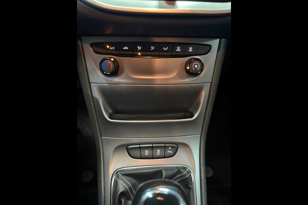 Opel Astra 1.4 Online Edition 150PK Navi | Airco | PDC | Carplay