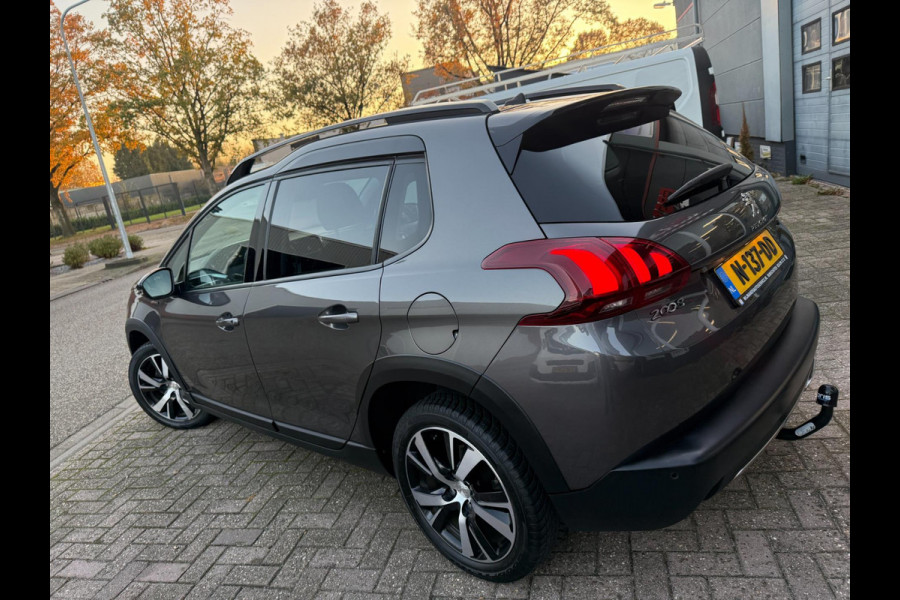 Peugeot 2008 1.2 PureTech ALLURE AUTOMAAT 2018 GT-LINE PANO LEDER CARPLAY
