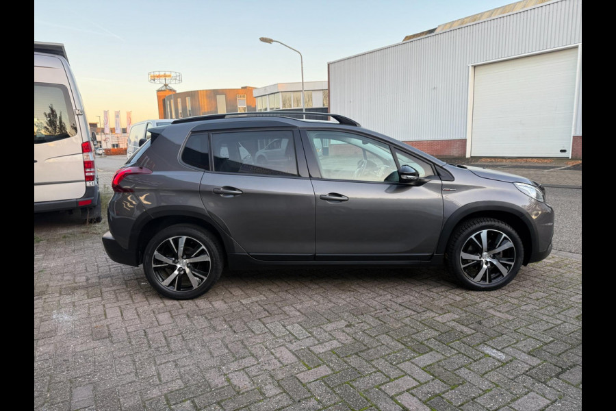 Peugeot 2008 1.2 PureTech ALLURE AUTOMAAT 2018 GT-LINE PANO LEDER CARPLAY