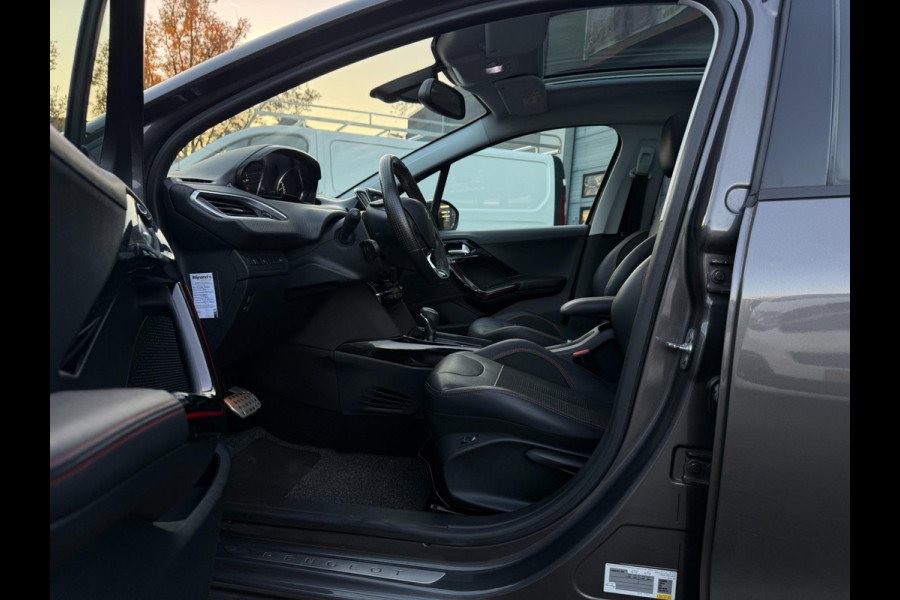 Peugeot 2008 1.2 PureTech ALLURE AUTOMAAT 2018 GT-LINE PANO LEDER CARPLAY