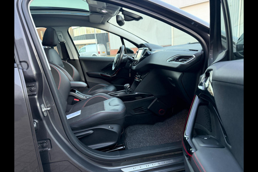 Peugeot 2008 1.2 PureTech ALLURE AUTOMAAT 2018 GT-LINE PANO LEDER CARPLAY