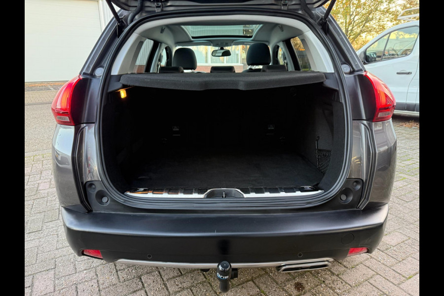 Peugeot 2008 1.2 PureTech ALLURE AUTOMAAT 2018 GT-LINE PANO LEDER CARPLAY