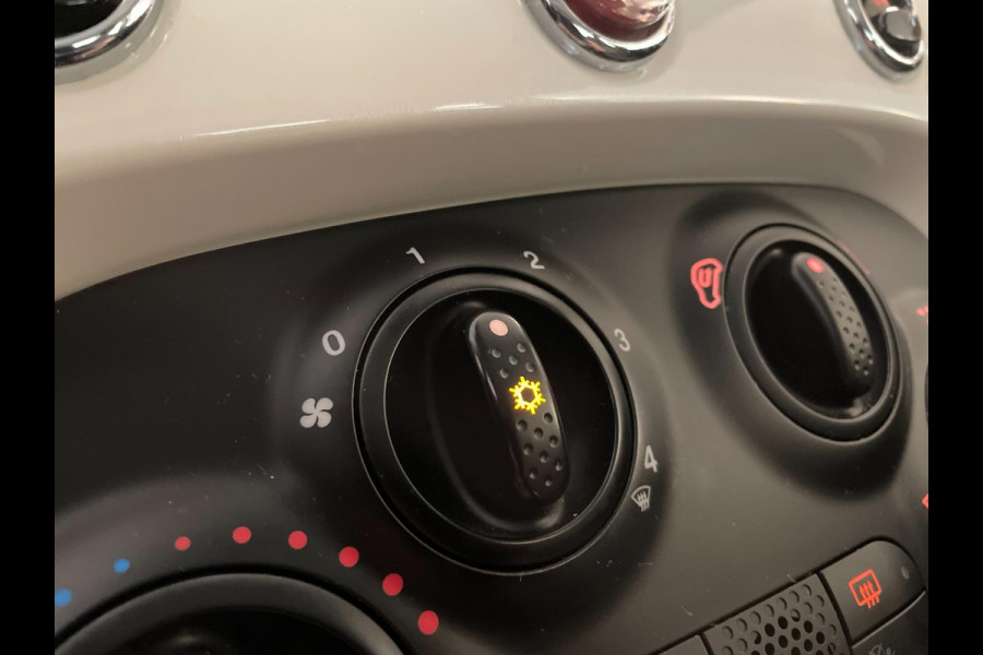 Fiat 500 0.9 TwinAir Turbo Lounge PANO AIRCO NAVI BLUETOOTH MULTI STUUR ELEK RAMEN CENT VERG VELGEN PDC ZEER NETTE AUTO