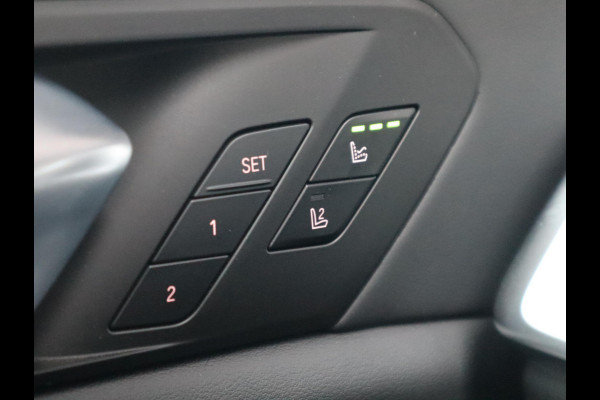 BMW X5 xDrive50e M Sport High Executive / Panodak / Trekhaak / Stoelmassage