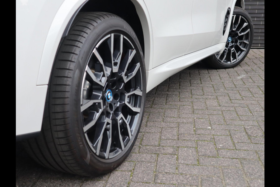 BMW X5 xDrive50e M Sport High Executive / Panodak / Trekhaak / Stoelmassage