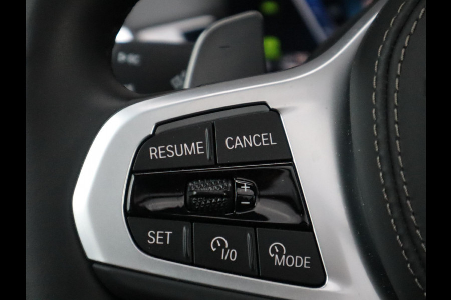 BMW X5 xDrive50e M Sport High Executive / Panodak / Trekhaak / Stoelmassage