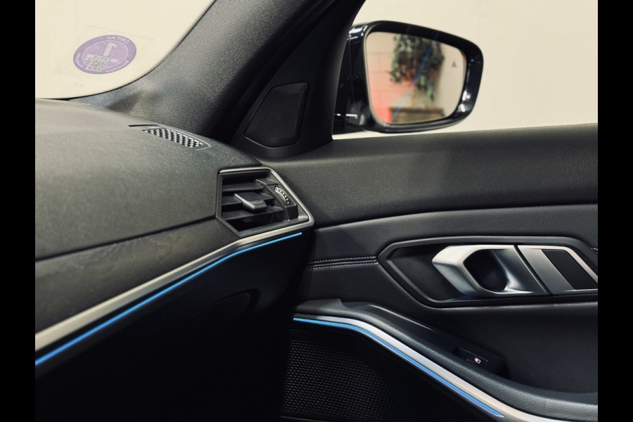 BMW 3 Serie Touring 330e High Executive M-Sport | 19" | Trekhaak | Driv.Ass.Prof.