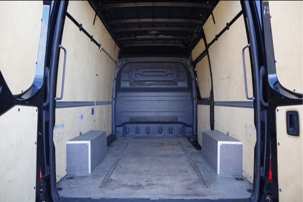Mercedes-Benz Sprinter 319 3.0 CDI V6 L2H2 AUT. LED, 360 CAMERA, ADAPT. CRUISE, TREKHAAK, MBUX 10'', STANDKACHEL, NAVI, CLIMA, PARKEERSENSOREN, APPLE C