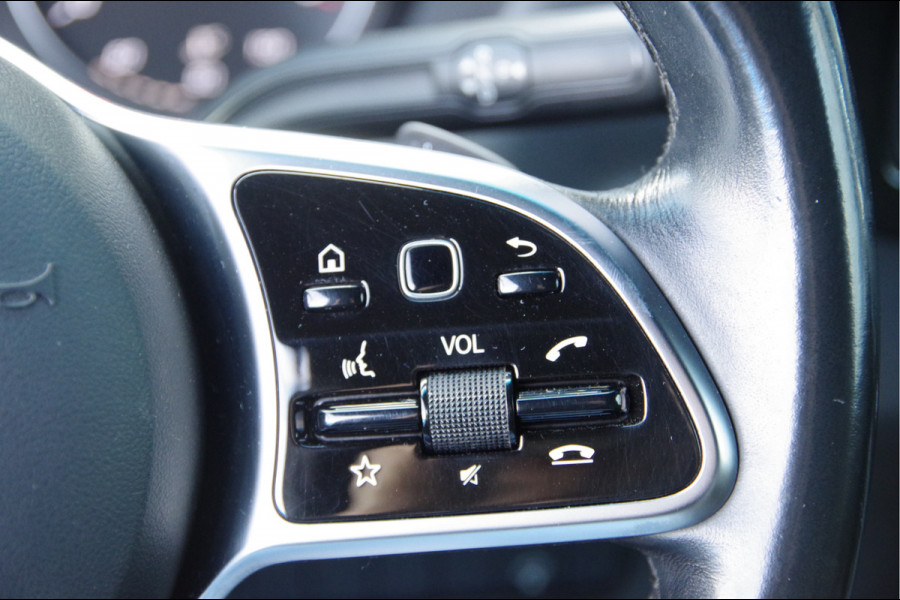 Mercedes-Benz Sprinter 319 3.0 CDI V6 L2H2 AUT. LED, 360 CAMERA, ADAPT. CRUISE, TREKHAAK, MBUX 10'', STANDKACHEL, NAVI, CLIMA, PARKEERSENSOREN, APPLE C