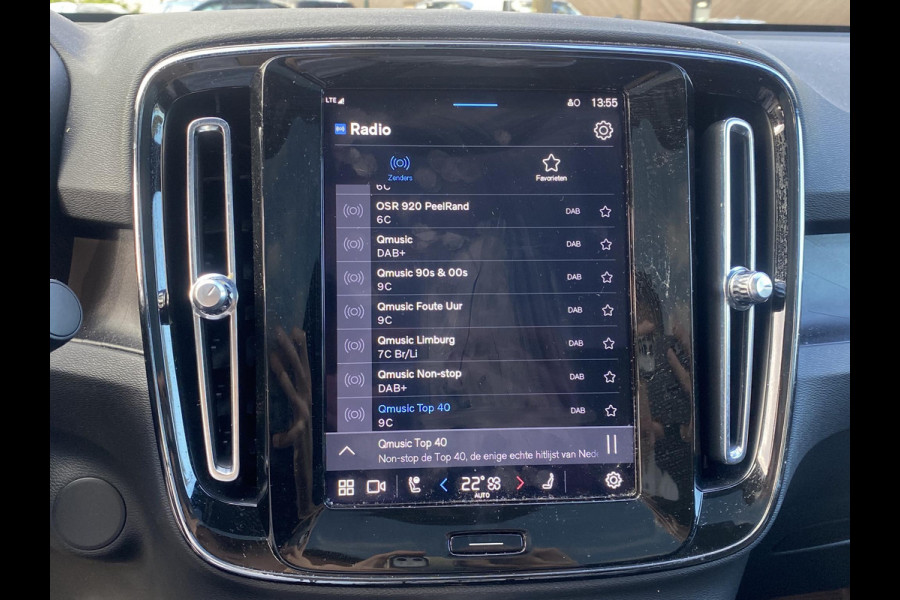 Volvo C40 Recharge Plus 69 kWh STOEL/ STUURVERW. | PANO| WARMTEPOMP| ELEK. TREKHAAK| ELEK. ACHTERKLEP| DODE HOEK|