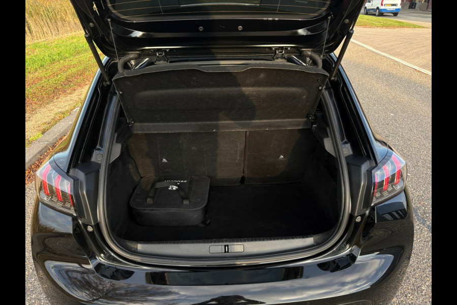 Peugeot e-208 EV Allure 50 kWh SOH | Camera | Clima | Orig.nl | Voorruit verw. | New service