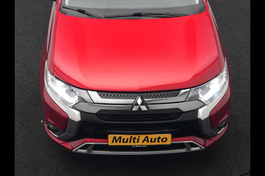 Mitsubishi Outlander 2.4 Intense Plug In Hybrid 225pk Dealer O.H. PHEV | Cruise Control | Camera | Alcantara Sporstoelen Verwarmd | Keyless | Apple Carplay | Navigatie | DAB |