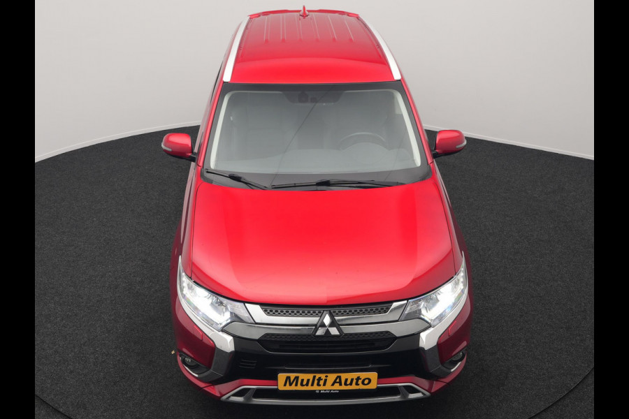 Mitsubishi Outlander 2.4 Intense Plug In Hybrid 225pk Dealer O.H. PHEV | Cruise Control | Camera | Alcantara Sporstoelen Verwarmd | Keyless | Apple Carplay | Navigatie | DAB |