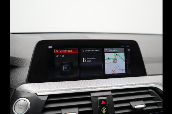 BMW X3 xDrive30e M Sport Plug In Hybrid 293pk Dealer O.H. PHEV | Trekhaak Af Fabriek | Adaptive Cruise | Camera | Apple Carplay | Lederen Sportstoelen Verwarmd | Sfeerverlichting |  Navigatie |