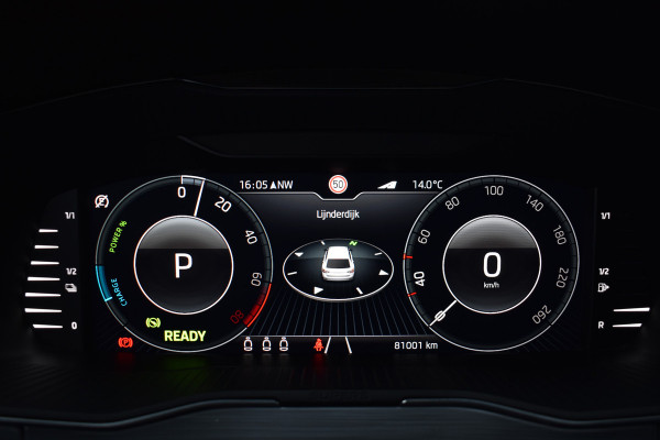 Škoda Superb Combi iV 218PK DSG HYBRID BUSINESS TREKHAAK/NAVI/VIRTUAL***