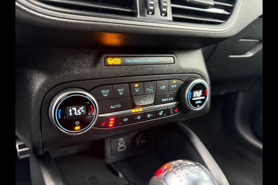 Ford FOCUS Wagon 1.0 EcoBoost Hybrid ST Line - Navi - Winterpakket - Climate - Parkeerhulp - org.NL