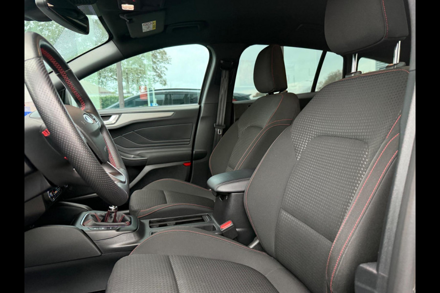 Ford FOCUS Wagon 1.0 EcoBoost Hybrid ST Line - Navi - Winterpakket - Climate - Parkeerhulp - org.NL
