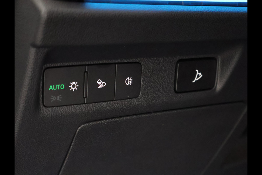 Škoda ENYAQ iV 60 Sportline | Accu SOH 92% | Navigatie | Half Leder | Parkeersensoren |