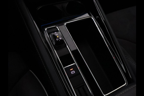 Škoda ENYAQ iV 60 Sportline | Accu SOH 92% | Navigatie | Half Leder | Parkeersensoren |