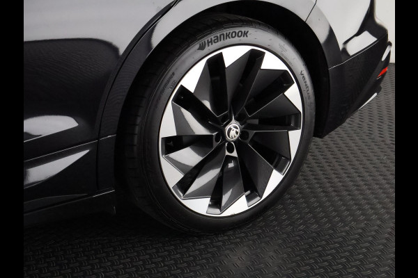 Škoda ENYAQ iV 60 Sportline | Accu SOH 92% | Navigatie | Half Leder | Parkeersensoren |