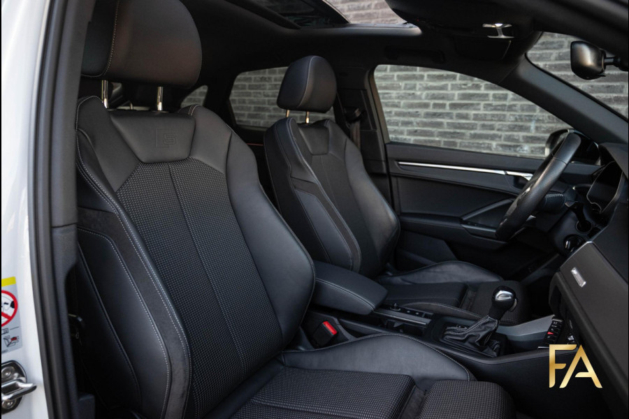 Audi Q3 Sportback 45 TFSI e S tronic line PANO|Sfeer|MatrixLED|Blackpackage