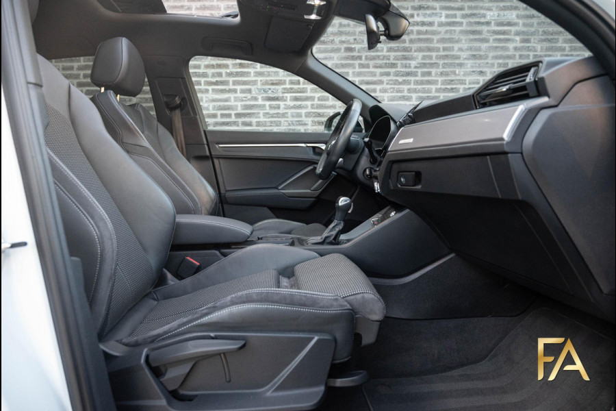 Audi Q3 Sportback 45 TFSI e S tronic line PANO|Sfeer|MatrixLED|Blackpackage