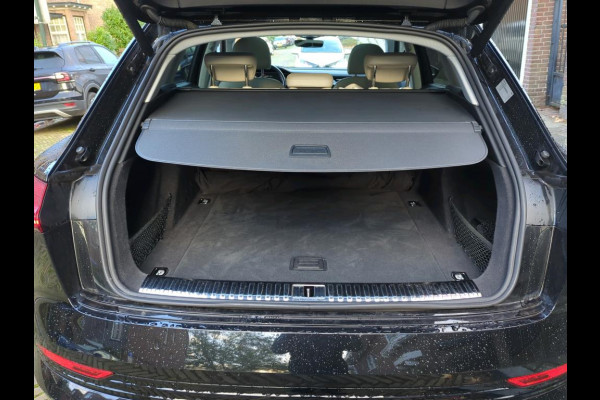 Audi e-tron 55 quattro Business edition Plus 95 kWh NL AUTO | CAMERA | PANO |