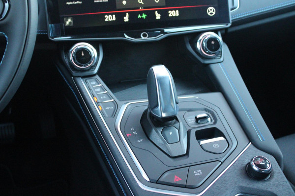 Lynk & Co 01 1.5 261PK PHEV | PANORAMA SCHUIF / KANTELDAK | INFINTY AUDIO | DODEHOEK DETECTIE | NAVIGATIE | DASHBOARD CAMERA | ELEKTRISCHE STOELVERSTELLING MET GEHEUGEN FUNCTIE | DAB+ RADIO | DRAADLOZE APPLE CARPLAY/ANDROID AUTO | DRAADLOZE TELEFOONLADER | ELEKTRISCH BEDIENBARE ACHTERKLEP | STOEL VERWARMING | 360° CAMERA | DODEHOEK DETECTIE | ZWARTE HEMEL BEKLEDING | KEYLESS ENTRY/START | 20" LICHTMETALEN VELGEN |