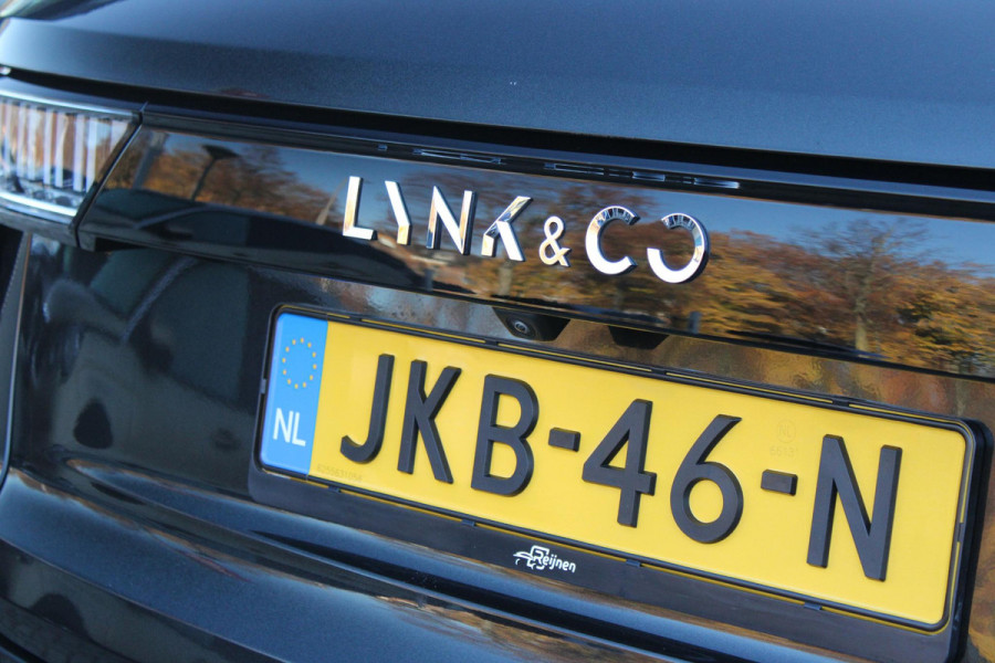 Lynk & Co 01 1.5 261PK PHEV | PANORAMA SCHUIF / KANTELDAK | INFINTY AUDIO | DODEHOEK DETECTIE | NAVIGATIE | DASHBOARD CAMERA | ELEKTRISCHE STOELVERSTELLING MET GEHEUGEN FUNCTIE | DAB+ RADIO | DRAADLOZE APPLE CARPLAY/ANDROID AUTO | DRAADLOZE TELEFOONLADER | ELEKTRISCH BEDIENBARE ACHTERKLEP | STOEL VERWARMING | 360° CAMERA | DODEHOEK DETECTIE | ZWARTE HEMEL BEKLEDING | KEYLESS ENTRY/START | 20" LICHTMETALEN VELGEN |