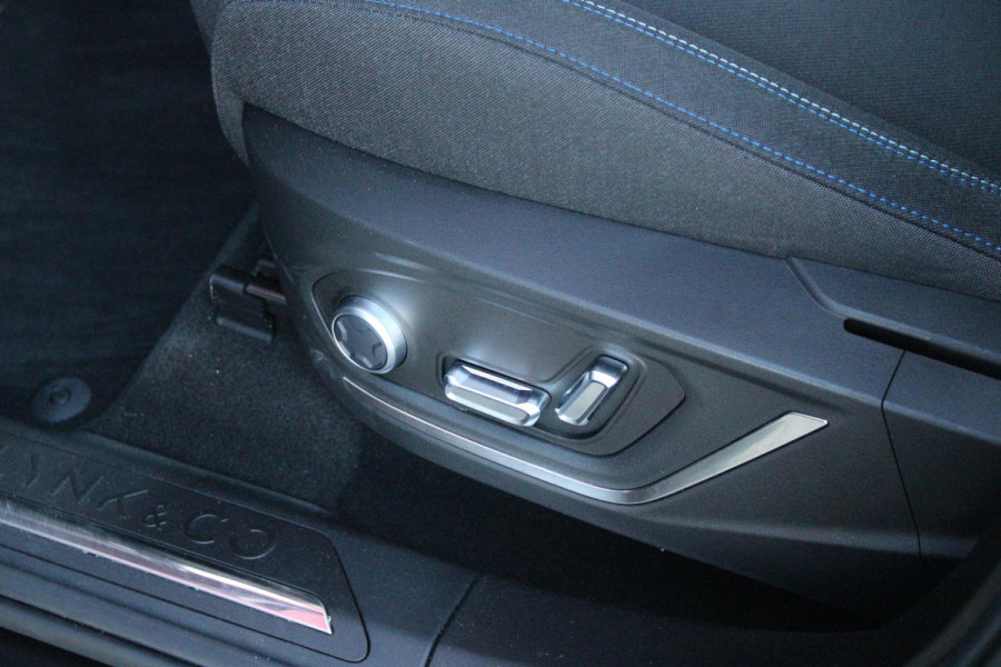 Lynk & Co 01 1.5 261PK PHEV | PANORAMA SCHUIF / KANTELDAK | INFINTY AUDIO | DODEHOEK DETECTIE | NAVIGATIE | DASHBOARD CAMERA | ELEKTRISCHE STOELVERSTELLING MET GEHEUGEN FUNCTIE | DAB+ RADIO | DRAADLOZE APPLE CARPLAY/ANDROID AUTO | DRAADLOZE TELEFOONLADER | ELEKTRISCH BEDIENBARE ACHTERKLEP | STOEL VERWARMING | 360° CAMERA | DODEHOEK DETECTIE | ZWARTE HEMEL BEKLEDING | KEYLESS ENTRY/START | 20" LICHTMETALEN VELGEN |