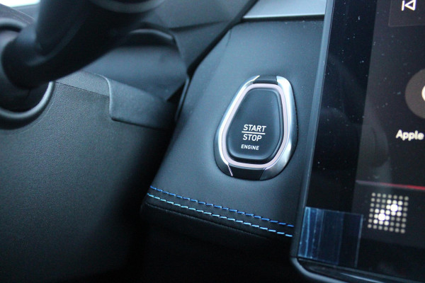 Lynk & Co 01 1.5 261PK PHEV | PANORAMA SCHUIF / KANTELDAK | INFINTY AUDIO | DODEHOEK DETECTIE | NAVIGATIE | DASHBOARD CAMERA | ELEKTRISCHE STOELVERSTELLING MET GEHEUGEN FUNCTIE | DAB+ RADIO | DRAADLOZE APPLE CARPLAY/ANDROID AUTO | DRAADLOZE TELEFOONLADER | ELEKTRISCH BEDIENBARE ACHTERKLEP | STOEL VERWARMING | 360° CAMERA | DODEHOEK DETECTIE | ZWARTE HEMEL BEKLEDING | KEYLESS ENTRY/START | 20" LICHTMETALEN VELGEN |