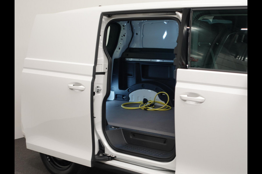 Volkswagen ID. Buzz Cargo 77 kWh 204pk Trekhaak 3zits LED Cruise control Navigatie/ Apple Carplay Achterklep