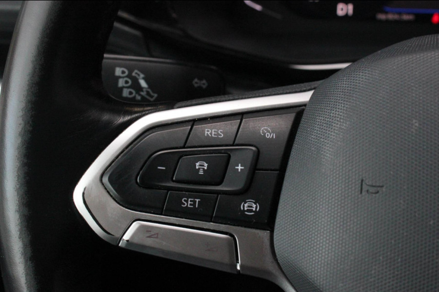 Volkswagen Transporter 2.0 TDI L2H1 204PK JB- EDITION DSG / PDC / VERLAGINGSVEREN / LEDEREN BEKLEDING / FULL / APPLE CARPLAY /NAVI