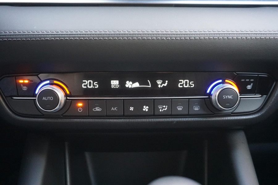 Mazda 6 Sportbreak 2.0 SkyActiv-G 165 Zwart metallic/Trekhaak/Head-Up /Nederlandse auto.