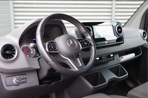 Mercedes-Benz Sprinter 319 3.0 CDI V6 L2H1 AUT. LED, TREKHAAK, ADAPT. CRUISE, STANDKACHEL, MBUX 10'', CAMERA, NAVI, CLIMA