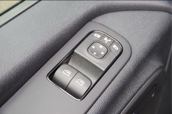 Mercedes-Benz Sprinter 319 3.0 CDI V6 L2H1 AUT. LED, TREKHAAK, ADAPT. CRUISE, STANDKACHEL, MBUX 10'', CAMERA, NAVI, CLIMA