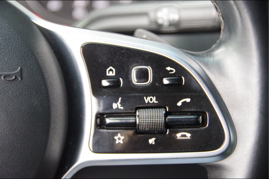 Mercedes-Benz Sprinter 319 3.0 CDI V6 L2H1 AUT. LED, TREKHAAK, ADAPT. CRUISE, STANDKACHEL, MBUX 10'', CAMERA, NAVI, CLIMA