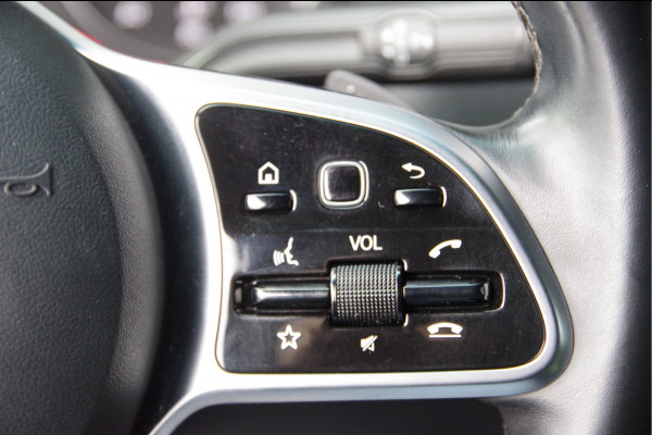 Mercedes-Benz Sprinter 319 3.0 CDI V6 L2H1 AUT. LED, TREKHAAK, ADAPT. CRUISE, STANDKACHEL, MBUX 10'', CAMERA, NAVI, CLIMA