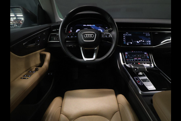 Audi Q8 55 TFSI e quattro Pro Line Plus [SCHUIFKANTELDAK, MEMORY SEATS, ADAPTIVE CRUISE CONTROL, PDC V+A, CAMERA, BANG & OLUFSEN, APPLE CARPLAY, ANDROID AUTO, NIEUWSTAAT]