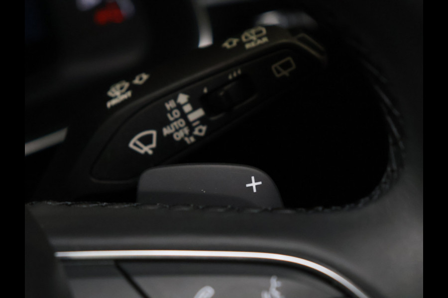 Audi Q8 55 TFSI e quattro Pro Line Plus [SCHUIFKANTELDAK, MEMORY SEATS, ADAPTIVE CRUISE CONTROL, PDC V+A, CAMERA, BANG & OLUFSEN, APPLE CARPLAY, ANDROID AUTO, NIEUWSTAAT]