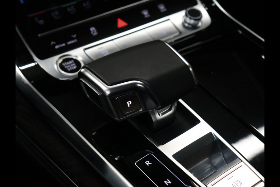 Audi Q8 55 TFSI e quattro Pro Line Plus [SCHUIFKANTELDAK, MEMORY SEATS, ADAPTIVE CRUISE CONTROL, PDC V+A, CAMERA, BANG & OLUFSEN, APPLE CARPLAY, ANDROID AUTO, NIEUWSTAAT]