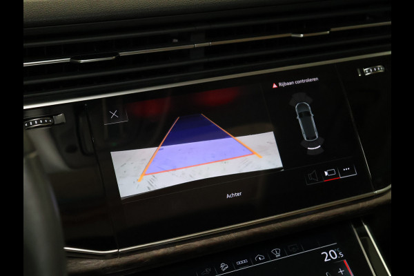 Audi Q8 55 TFSI e quattro Pro Line Plus [SCHUIFKANTELDAK, MEMORY SEATS, ADAPTIVE CRUISE CONTROL, PDC V+A, CAMERA, BANG & OLUFSEN, APPLE CARPLAY, ANDROID AUTO, NIEUWSTAAT]
