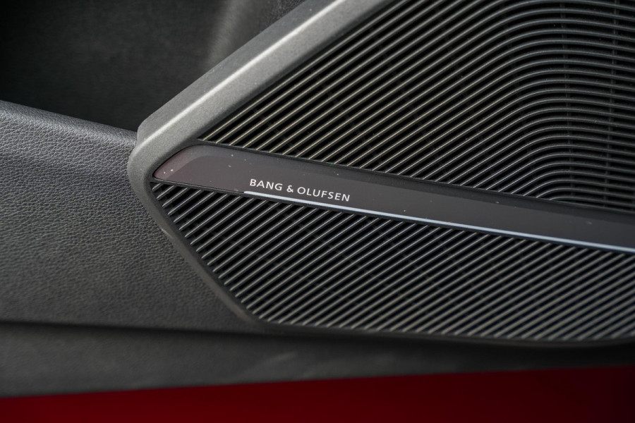 Audi Q5 55 TFSI e quattro Competition S Line Adapt. Cruise Luxe Leder Stoelverw. B&O Luchtvering 21''LM