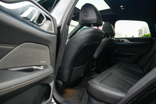 BMW i4 M50 High Executive 84 kWh Carbon Adapt. Cruise HeadUp Luxe Leder 20"LM Individual