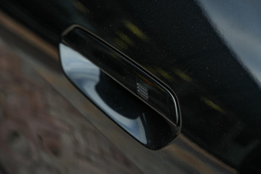 BMW i4 M50 High Executive 84 kWh Carbon Adapt. Cruise HeadUp Luxe Leder 20"LM Individual