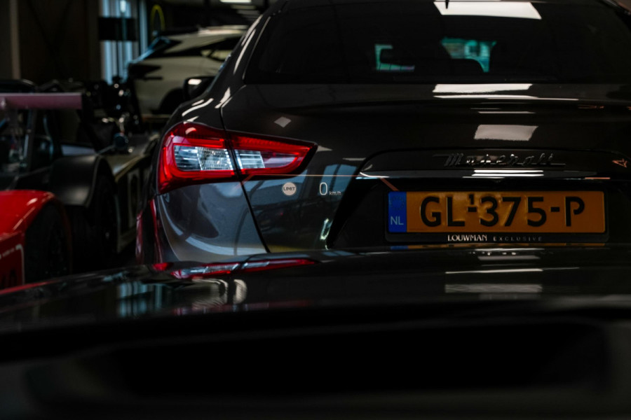 BMW i4 M50 High Executive 84 kWh Carbon Adapt. Cruise HeadUp Luxe Leder 20"LM Individual