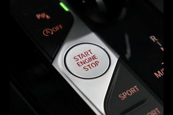 BMW 1-serie 118i M Sport [M SPORT, APPLE CARPLAY, ANDROID AUTO, SPORTSTOELEN, CRUISE CONTROL, SPORTSTOELEN, NIEUWSTAAT]