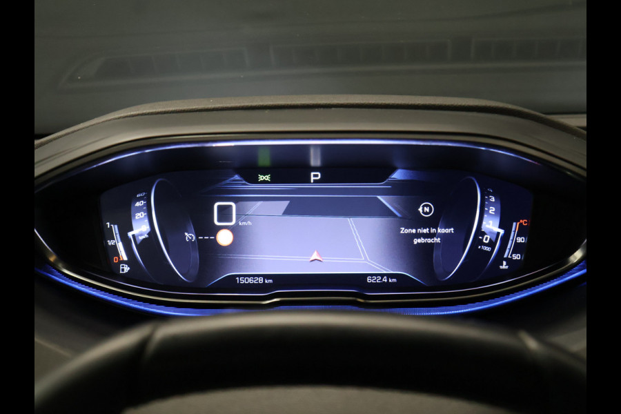 Peugeot 5008 1.2 PureTech Allure [APPLE CARPLAY, PARKEERSENSOREN, SPORTSTOELEN, WIRELESS CHARGING, 19 INCH VELGEN, GETINTE ACHTERRUITEN, NIEUWSTAAT]