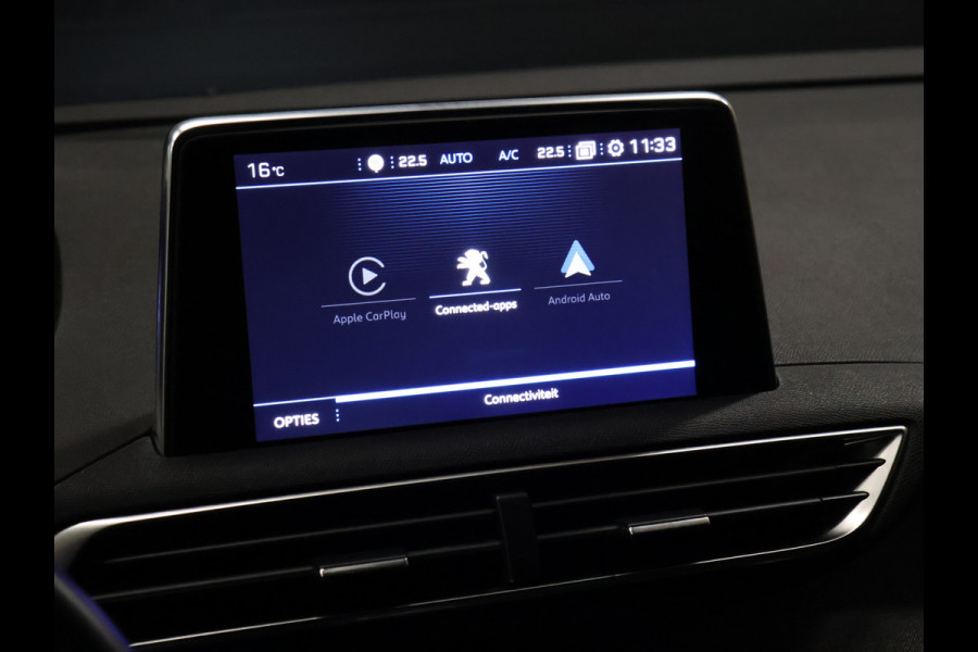 Peugeot 5008 1.2 PureTech Allure [APPLE CARPLAY, PARKEERSENSOREN, SPORTSTOELEN, WIRELESS CHARGING, 19 INCH VELGEN, GETINTE ACHTERRUITEN, NIEUWSTAAT]